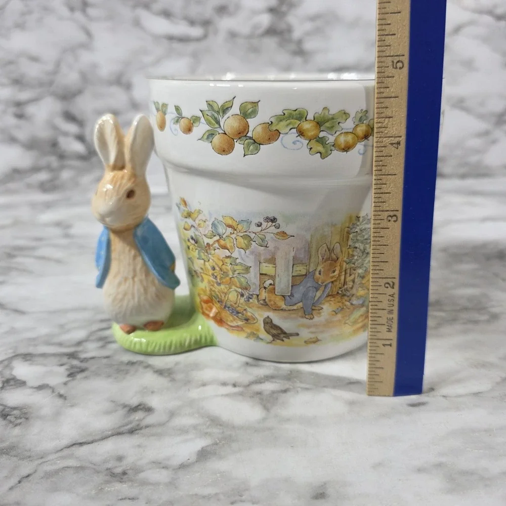 Planter Peter Rabbit Beatrix Potter Basket Teleflora 1997 Ceramic Flower Pot
